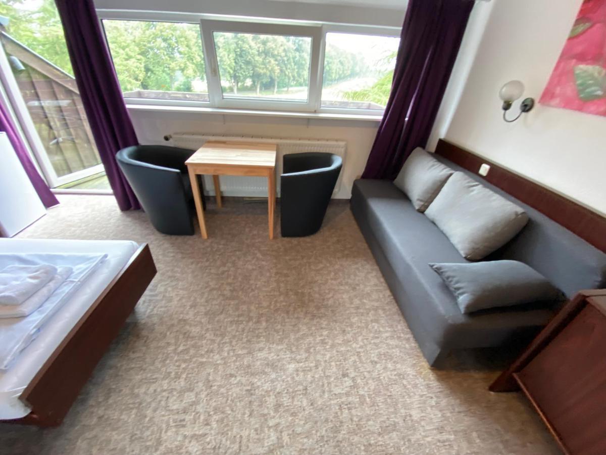 K 357 - Low Budget Hotel In Ratekau Bei Luebeck מראה חיצוני תמונה